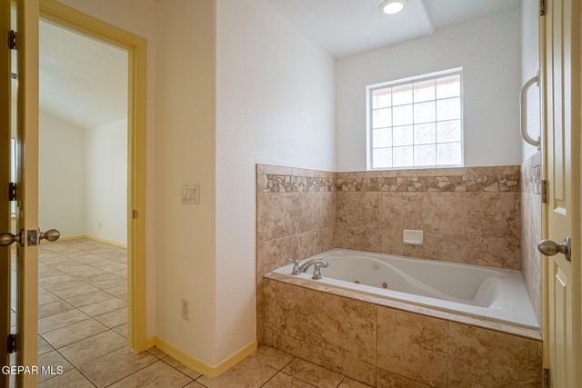 14228 DESERT SKY Drive, Horizon City, TX 79928