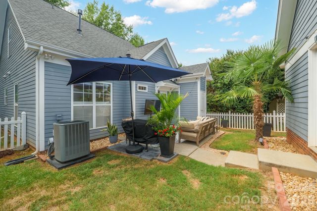 14525 Holly Springs Drive, Huntersville, NC 28078