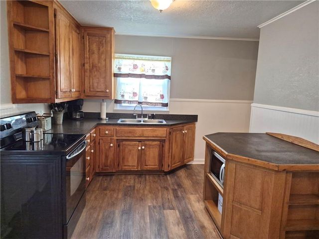 208 Ralph Street, Richmond, MO 64085