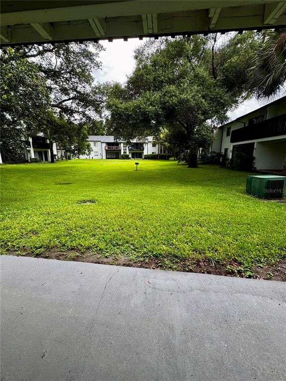 Image 14 of property listing at 4409 S SEMORAN BOULEVARD 3, Orlando, FL 32822