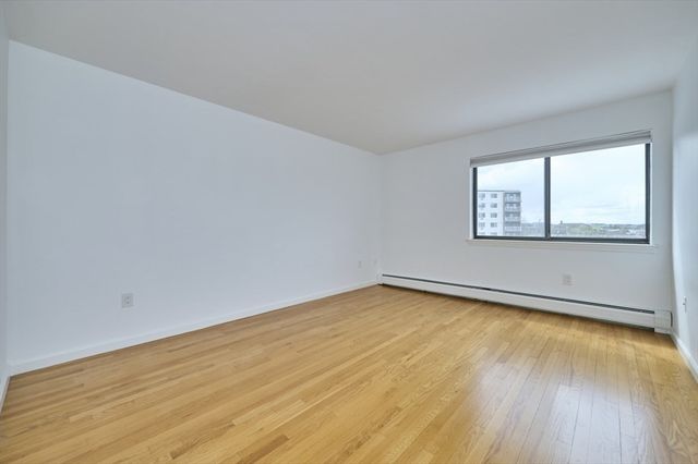 151 Coolidge Ave 404, Watertown, MA 02472