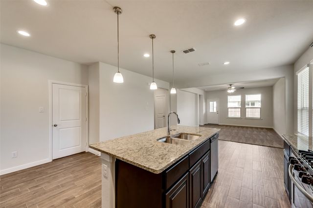 415 Helm Lane, Azle, TX 76020