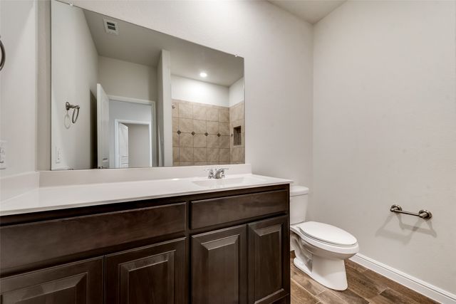 415 Helm Lane, Azle, TX 76020