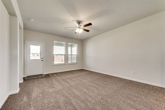 415 Helm Lane, Azle, TX 76020