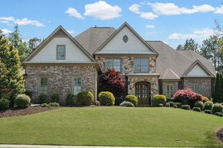 5664 Brendlynn Drive, Suwanee, GA 30024