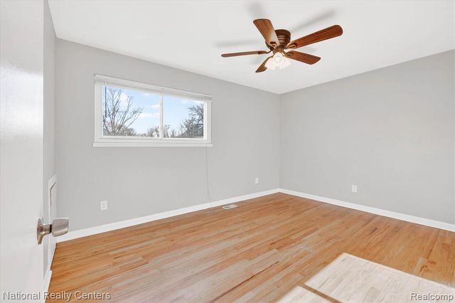 29806 Malvern Street, Westland, MI 48185