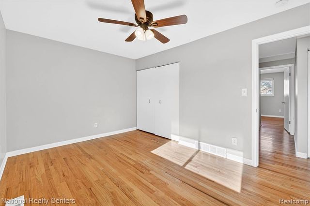 29806 Malvern Street, Westland, MI 48185