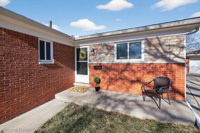 29806 Malvern Street, Westland, MI 48185