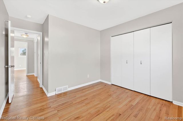 29806 Malvern Street, Westland, MI 48185