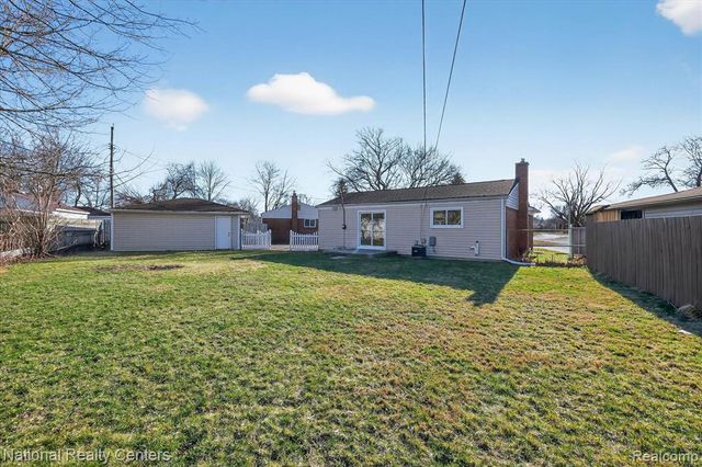 29806 Malvern Street, Westland, MI 48185