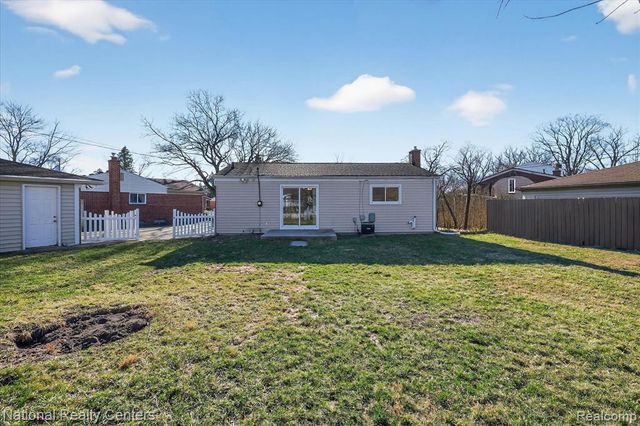 29806 Malvern Street, Westland, MI 48185