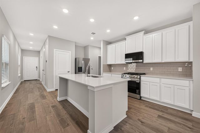 4042 Bay Court, Brookshire, TX 77423