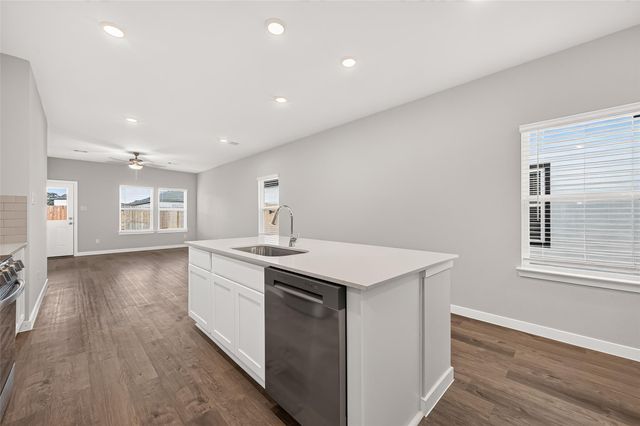 4042 Bay Court, Brookshire, TX 77423