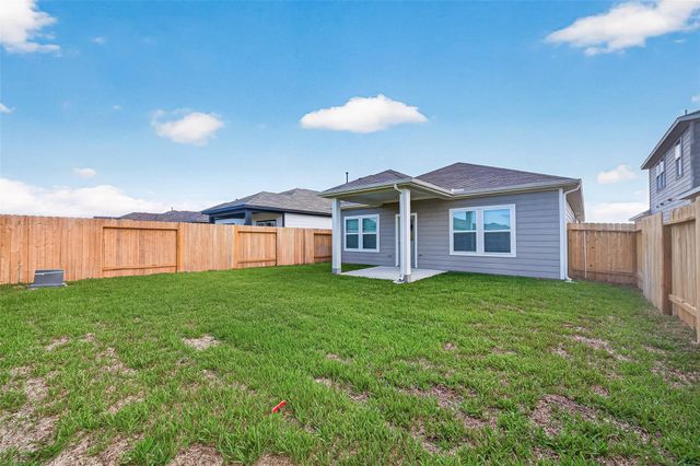 4042 Bay Court, Brookshire, TX 77423