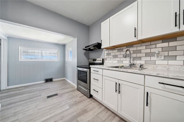 1625 Taylor Ave, Arnold, PA 15068