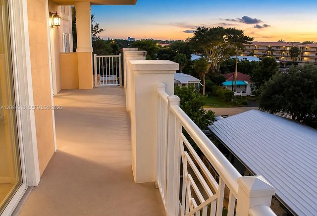 1931 NE 2nd Street 405, Deerfield Beach, FL 33441