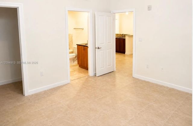 1931 NE 2nd Street 405, Deerfield Beach, FL 33441