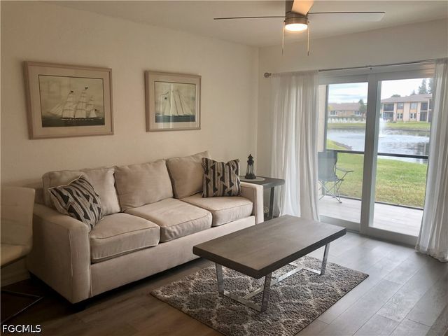 16881 Davis RD 214, Fort Myers, FL 33908