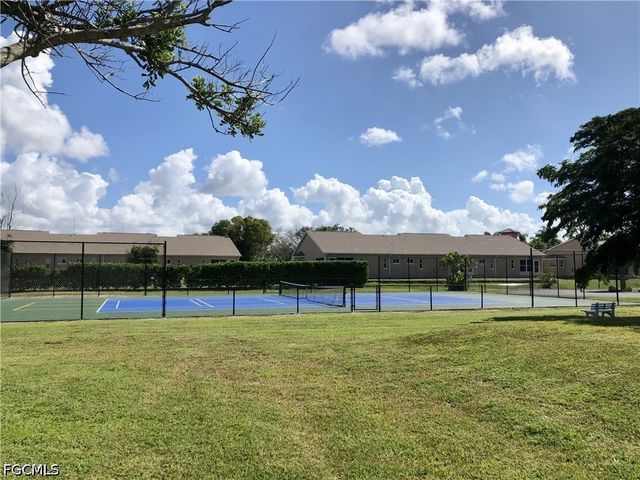 16881 Davis RD 214, Fort Myers, FL 33908