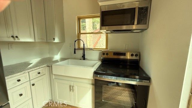 33149 Holcomb Creek Drive, Green Valley Lake, CA 92341