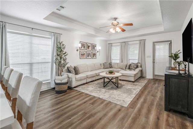 1014 Bougainvillea Street, College Station, TX 77845