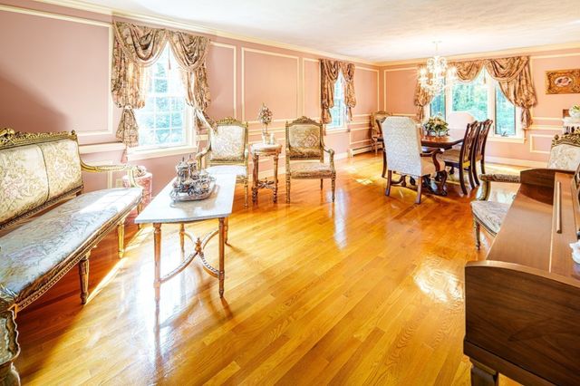 12 Clarridge Circle, Milford, MA 01757