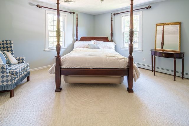 12 Clarridge Circle, Milford, MA 01757