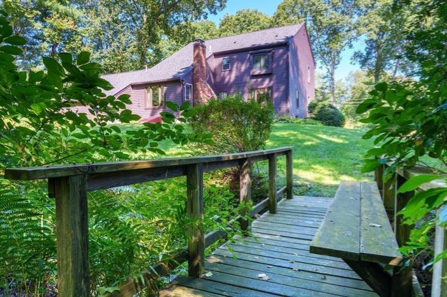 12 Clarridge Circle, Milford, MA 01757