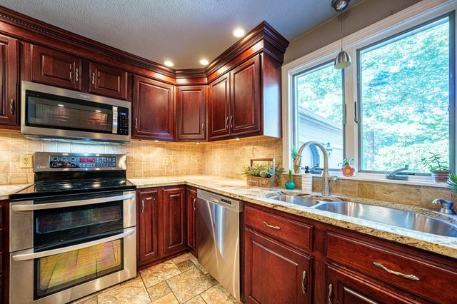 12 Clarridge Circle, Milford, MA 01757