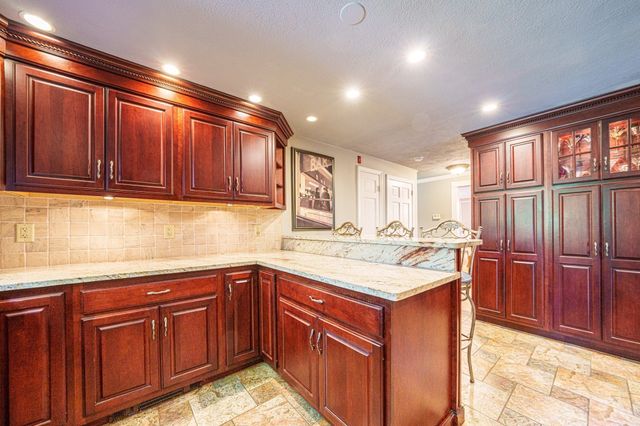 12 Clarridge Circle, Milford, MA 01757