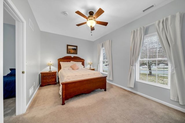 11 Summerfield Drive 11, Uxbridge, MA 01569