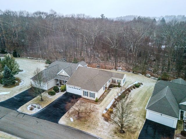 11 Summerfield Drive 11, Uxbridge, MA 01569