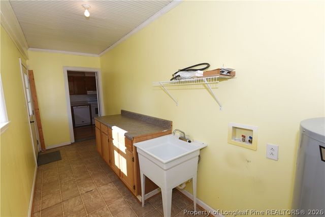 513 Godwin Avenue, Lumberton, NC 28358