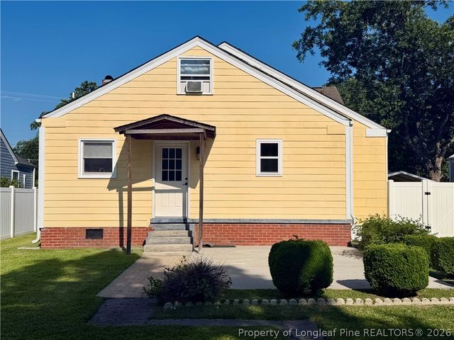 513 Godwin Avenue, Lumberton, NC 28358