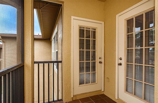 4305 BAYSIDE VILLAGE DRIVE 304, Tampa, FL 33615