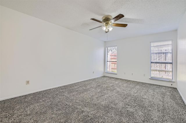 2200 Sequoia Lane, Bedford, TX 76021