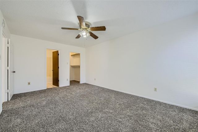 2200 Sequoia Lane, Bedford, TX 76021