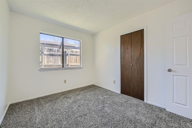 2200 Sequoia Lane, Bedford, TX 76021