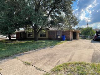 2209 Kirby Lee Street 11, Waco, TX 76712