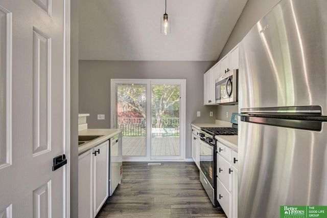 14414 S 28 Street, Bellevue, NE 68123