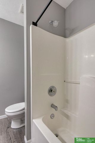 14414 S 28 Street, Bellevue, NE 68123