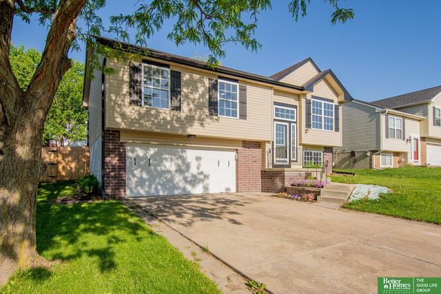 14414 S 28 Street, Bellevue, NE 68123