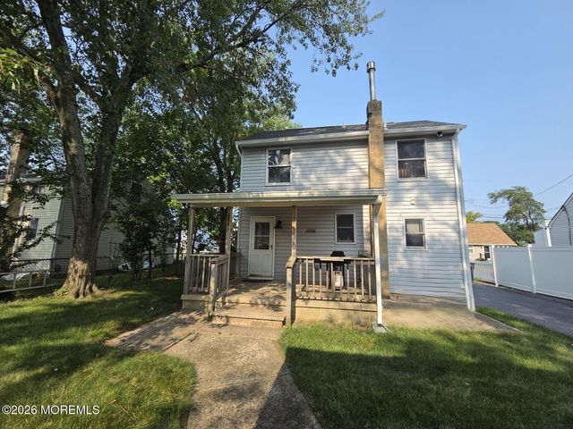46 Compton Avenue, Hazlet, NJ 07730