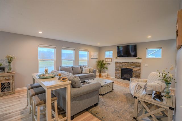 4145 Boulder View Drive, Belmont, MI 49306