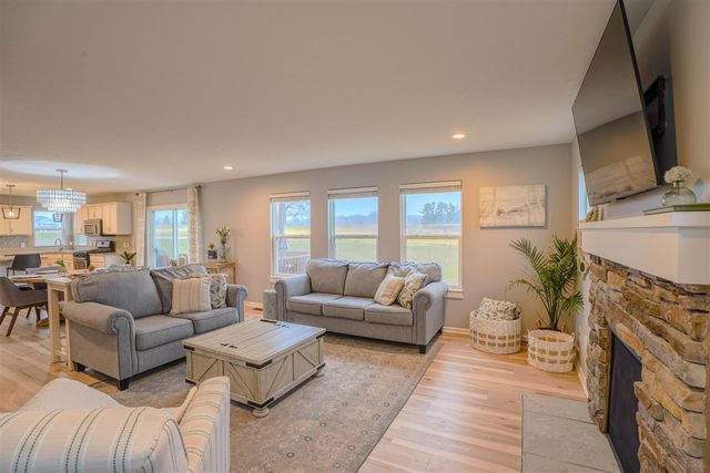 4145 Boulder View Drive, Belmont, MI 49306