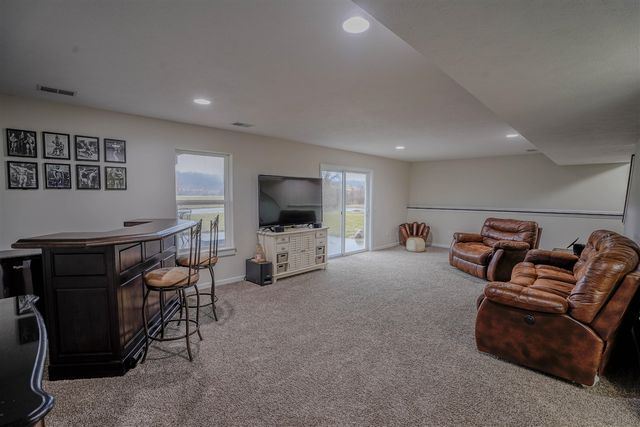 4145 Boulder View Drive, Belmont, MI 49306