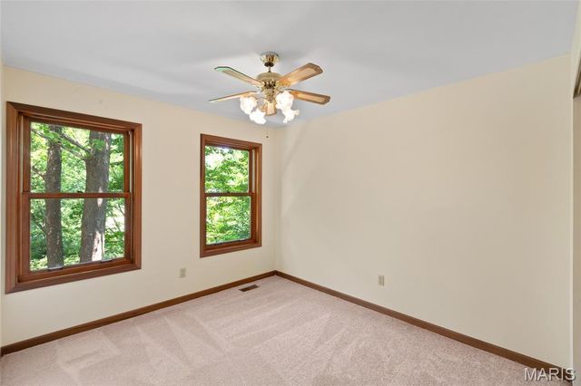 5002 Circle Drive, Imperial, MO 63052