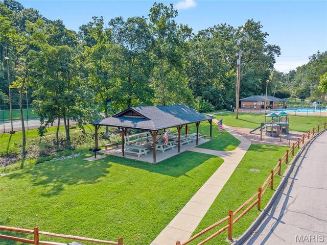 5002 Circle Drive, Imperial, MO 63052