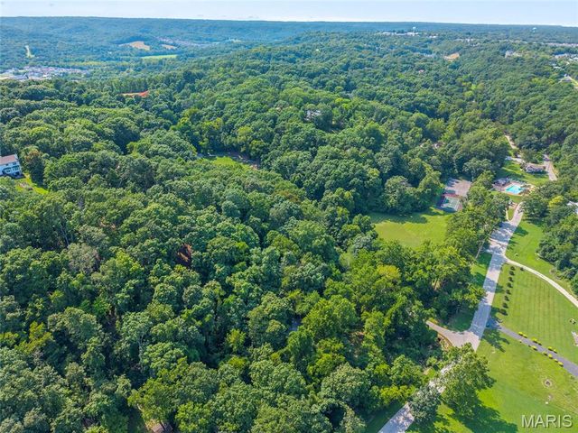 5002 Circle Drive, Imperial, MO 63052