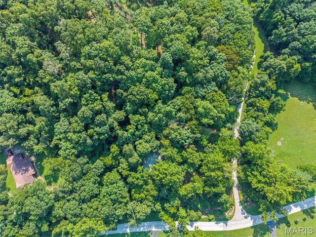 5002 Circle Drive, Imperial, MO 63052